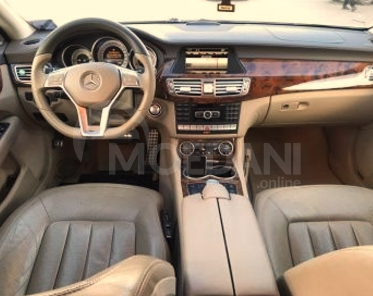 Mercedes CLS 4.7L 2013 Тбилиси - изображение 9