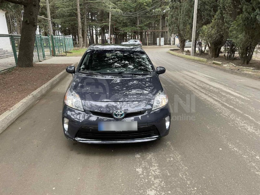 Toyota Prius 1.8L 2012 Тбилиси - изображение 6