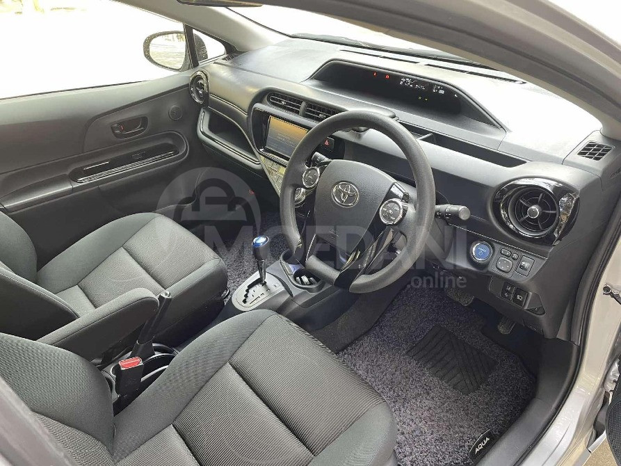 Toyota Aqua 1.5L 2017 Тбилиси - изображение 12