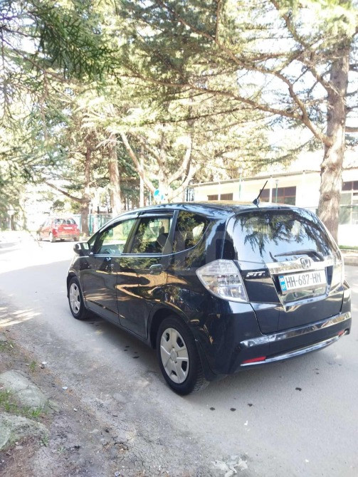 Honda Fit 2011 Тбилиси - изображение 6