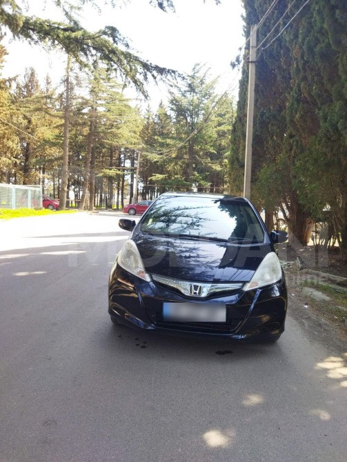 Honda Fit 2011 Тбилиси - изображение 1