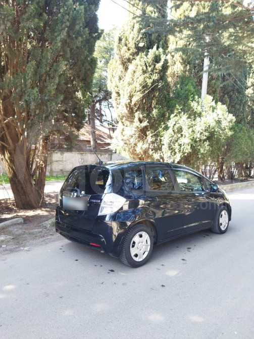 Honda Fit 2011 Тбилиси - изображение 3