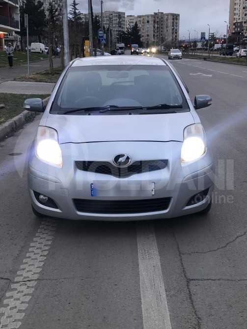 Toyota Vitz 1.3L 2007 Тбилиси - изображение 1
