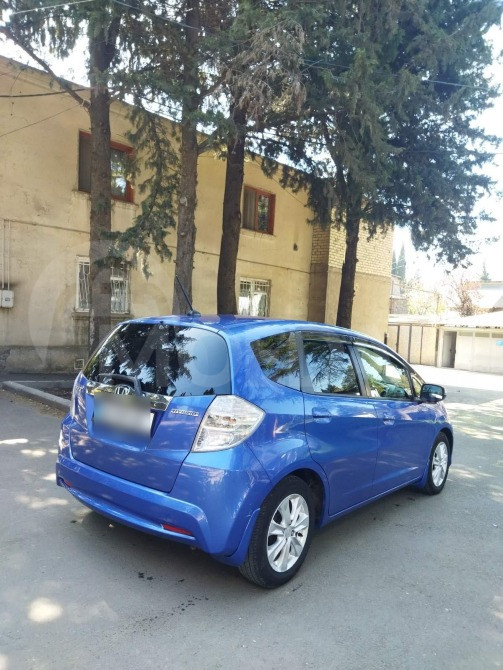 Honda Fit 2010 Тбилиси - изображение 3