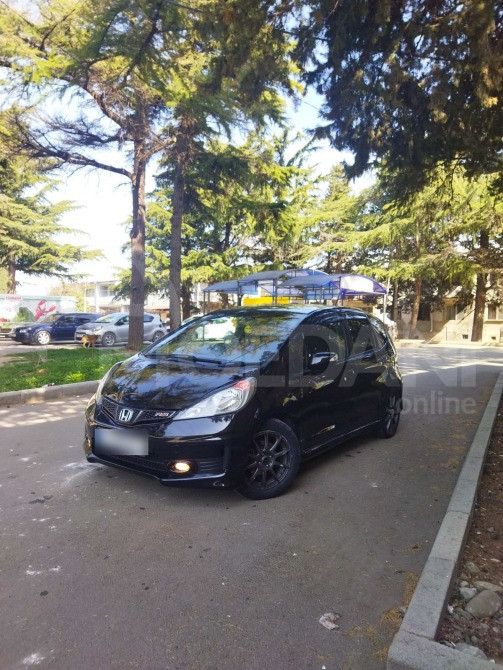 Honda Fit 2011 Тбилиси - изображение 1