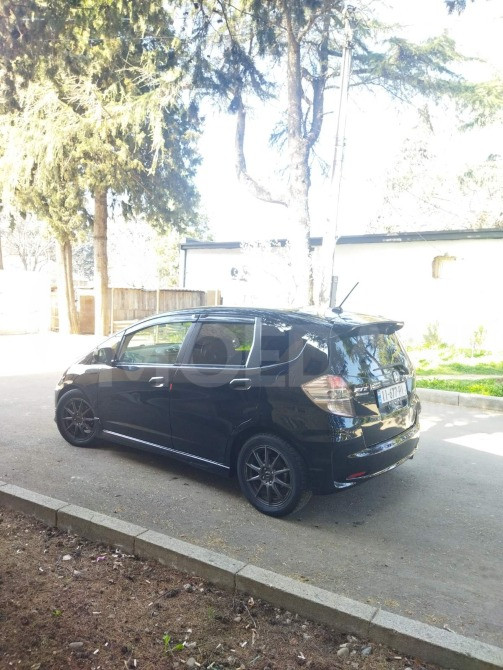 Honda Fit 2011 Тбилиси - изображение 2