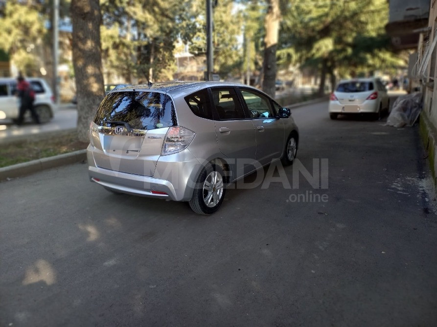 Honda Fit 2011 Тбилиси - изображение 3
