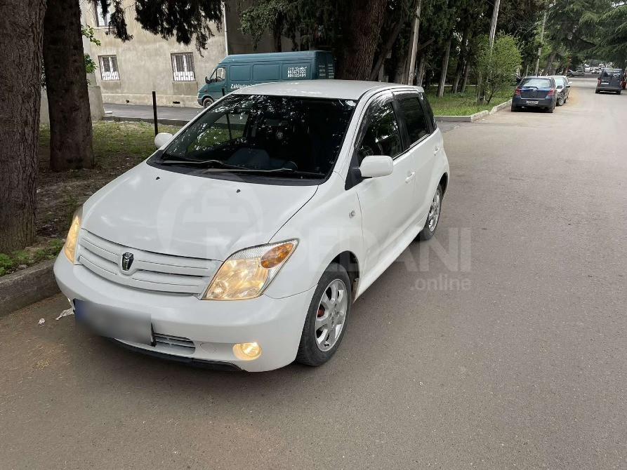 Toyota Ist 1.3L 2006 Тбилиси - изображение 2