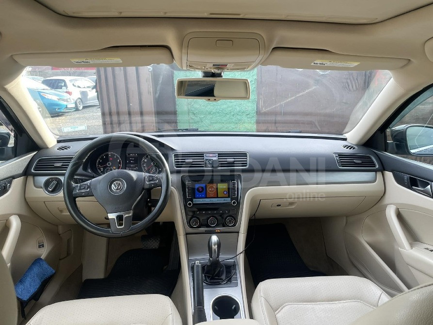 Volkswagen Jetta 1.8 2013 Тбилиси - изображение 4