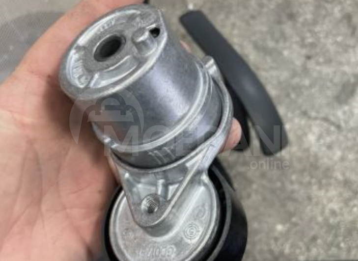 Натяжитель колеса Mercedes-Benz C 250 2008-2014 гг. Тбилиси - изображение 2