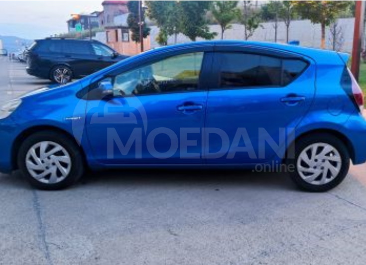 Toyota Aqua 1.5L 2015 Тбилиси - изображение 2