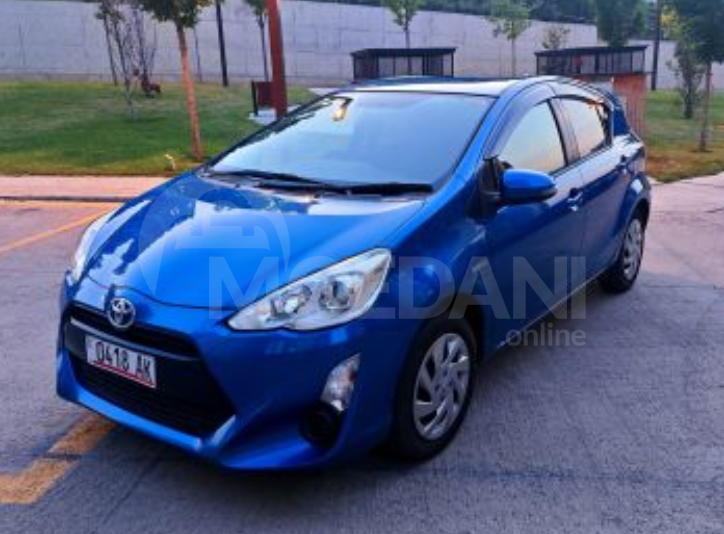 Toyota Aqua 1.5L 2015 Тбилиси - изображение 1