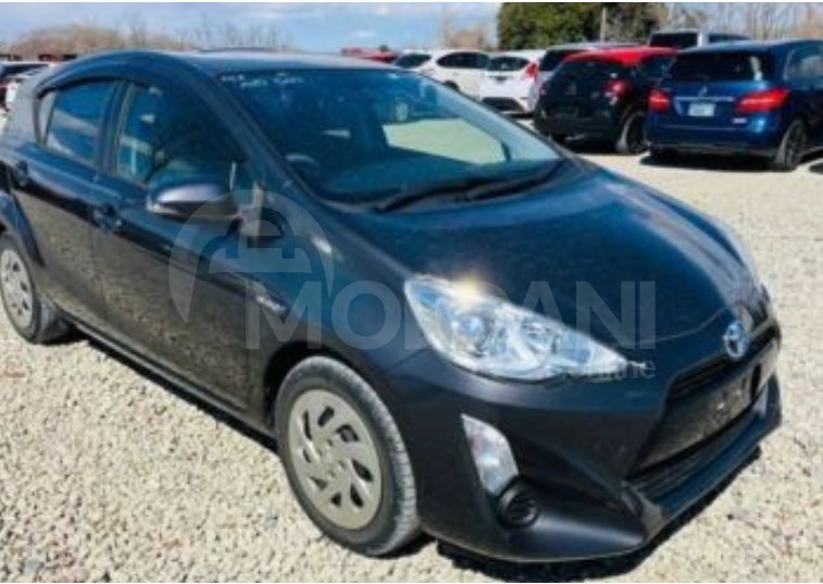 Toyota Aqua 1.5L 2016 Тбилиси - изображение 1