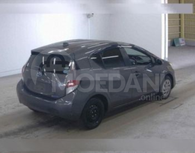 Toyota Aqua 1.5L 2016 Тбилиси - изображение 4