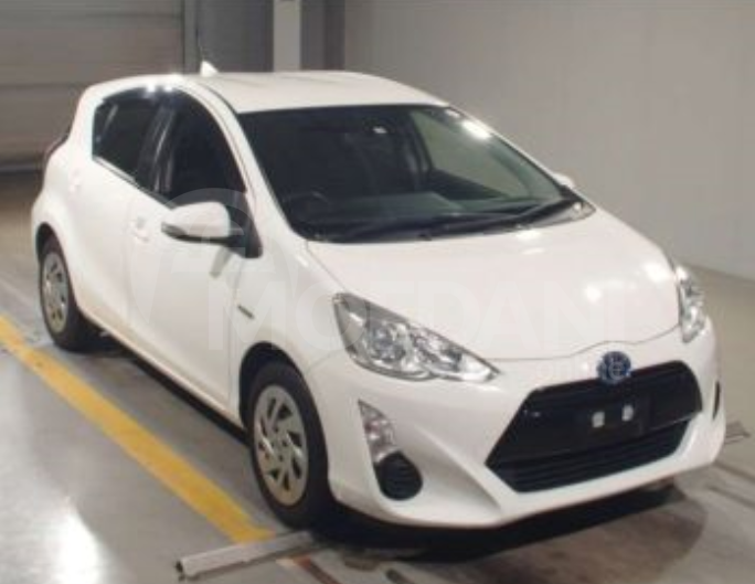 Toyota Aqua 1.5L 2017 Тбилиси - изображение 3