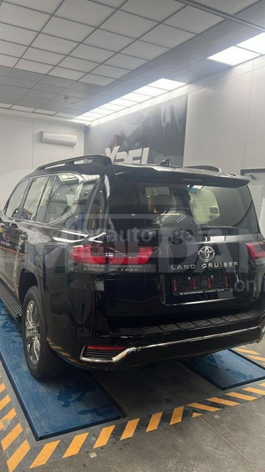 Toyota Land Cruiser 3.5L 2024 Тбилиси - изображение 8