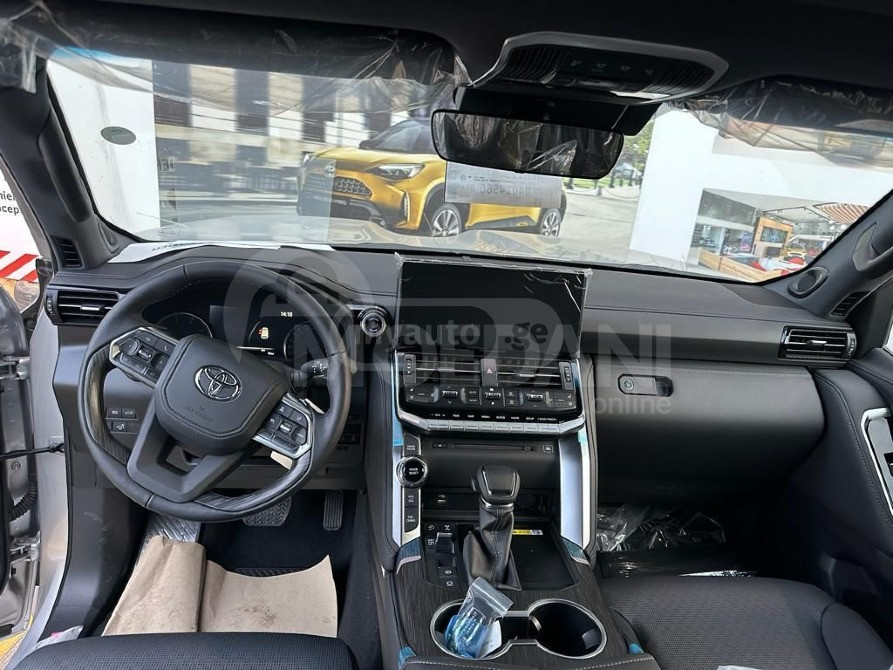 Toyota Land Cruiser 3.5L 2024 Тбилиси - изображение 6