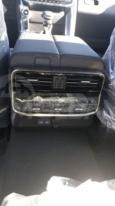 Toyota Land Cruiser 3.5L 2024 Тбилиси - изображение 3