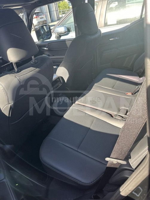 Toyota Land Cruiser Prado 2.4L 2024 Тбилиси - изображение 12