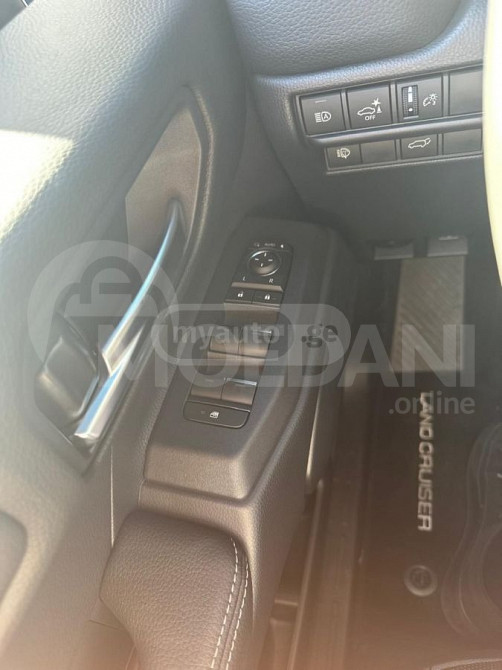 Toyota Land Cruiser Prado 2.4L 2024 Тбилиси - изображение 8
