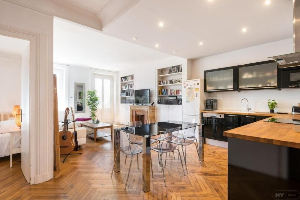 Apartments For Rent five-room 205м² 7/14 floor Tbilisi - photo 3