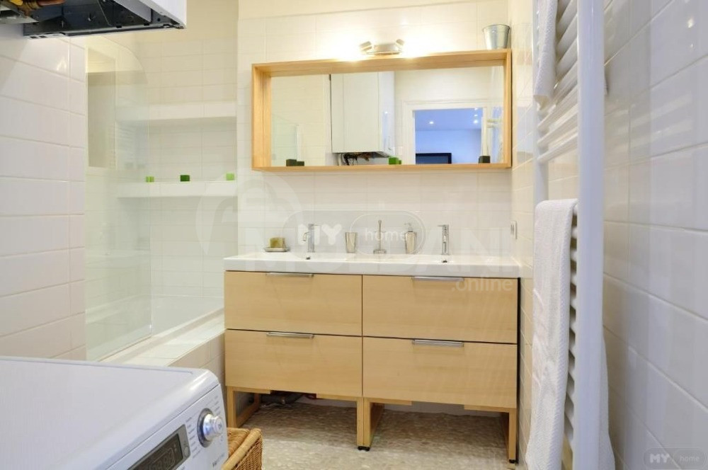 Apartments For Rent five-room 205м² 7/14 floor Tbilisi - photo 9