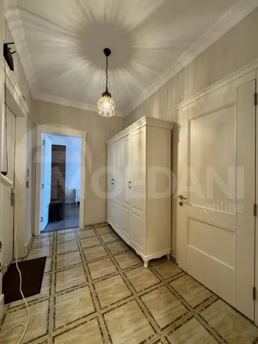 ქირავდება 2 ოთახიანი ბინა 50მ² 10/19 სართ თბილისი - photo 8