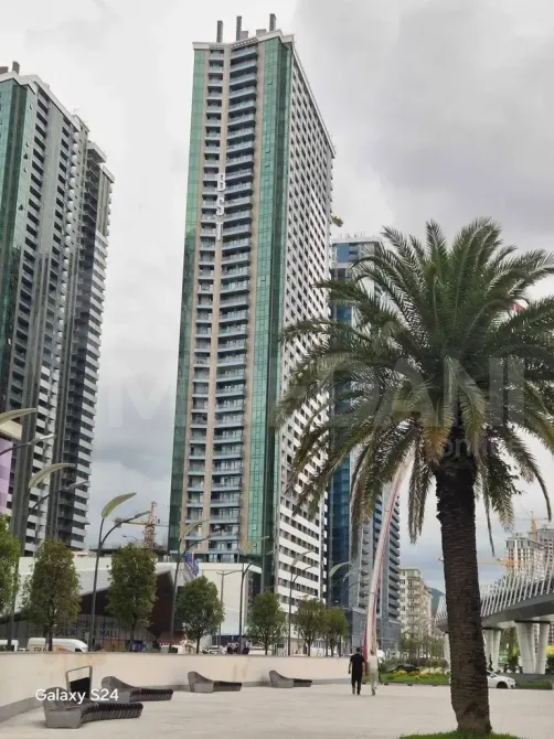 ქირავდება 3 ოთახიანი ბინა 60მ² 28/35 სართ თბილისი - photo 1