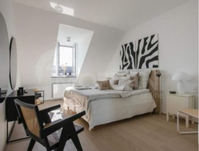 Сдам 2-комн. квартиру 120м² 5/5 эт. Тбилиси - изображение 1