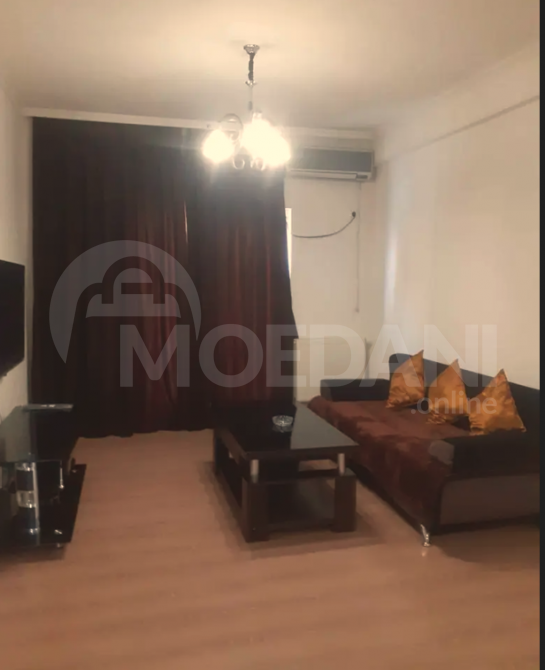 Сдам 3-комн. квартиру на сутки в Тбилиси  64м² 4/9 эт. Тбилиси - изображение 5