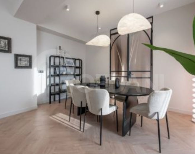 ქირავდება 4 ოთახიანი ბინა 150მ² 20/22 სართ თბილისი - photo 6