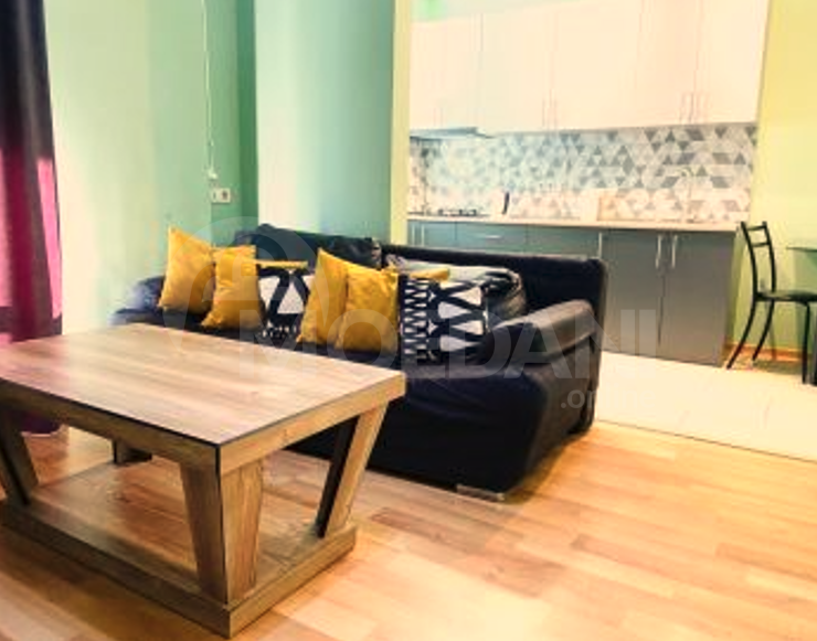 Сдам 2-комн. квартиру на сутки в Тбилиси  60м² 14/15 эт. Тбилиси - изображение 7