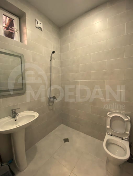 Сдам 7+-комн. квартиру на сутки в Батуми  60м² 1/1 эт. Батуми - изображение 10