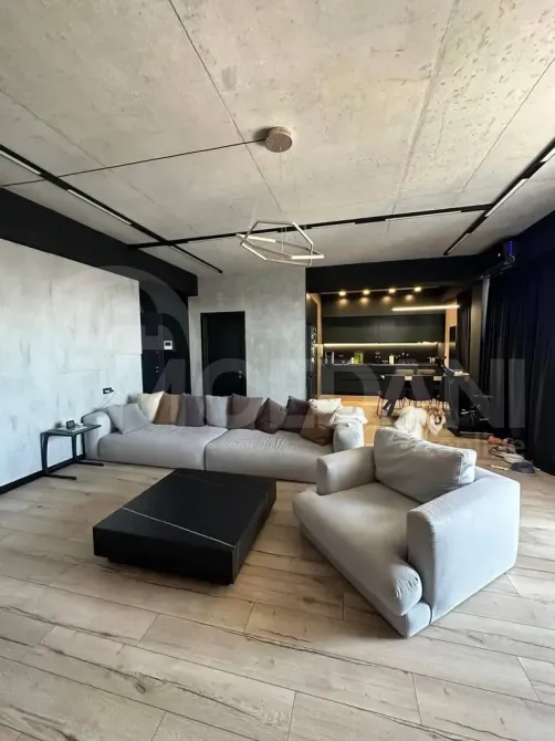 ქირავდება 2 ოთახიანი ბინა 145მ² 3/5 სართ თბილისი - photo 1