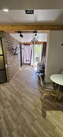 ქირავდება 3 ოთახიანი ბინა 65მ² 3/8 სართ თბილისი