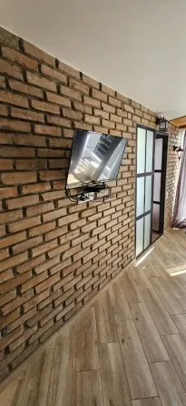 ქირავდება 3 ოთახიანი ბინა 65მ² 3/8 სართ თბილისი