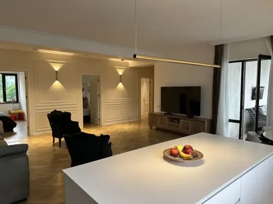 Apartments For Rent five-room 185м² 8/9 floor Tbilisi