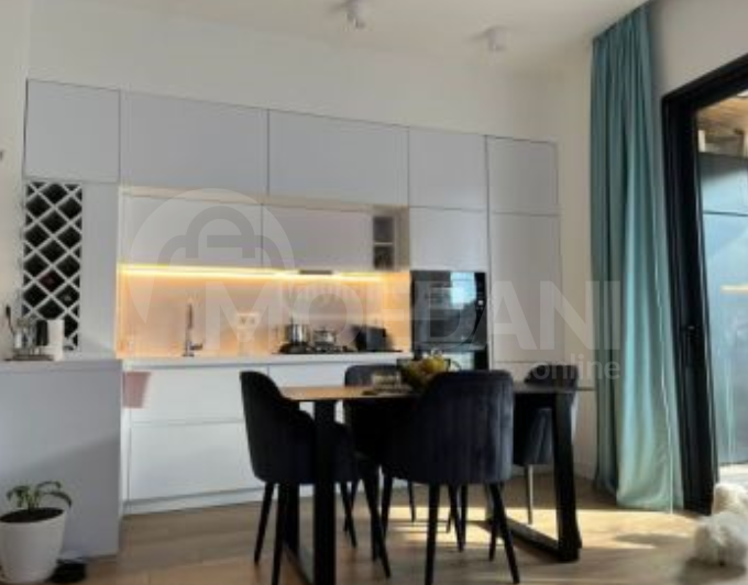 ქირავდება 3 ოთახიანი ბინა 100მ² 8/8 სართ თბილისი - photo 1