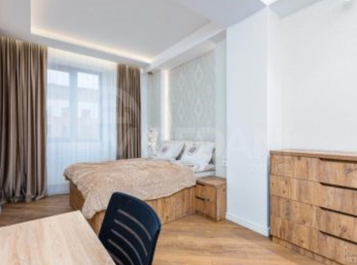 ქირავდება 4 ოთახიანი ბინა 140მ² 8/9 სართ თბილისი - photo 8