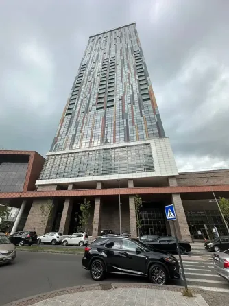 Сдам 4-к. квартиру 170м² 22/43 эт. Batumi