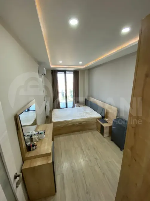 ქირავდება 2 ოთახიანი ბინა 63მ² 10/22 სართ თბილისი - photo 7