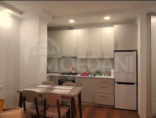 Сдам 2-комн. квартиру на сутки в Тбилиси  65м² 8/12 эт. Тбилиси - изображение 4