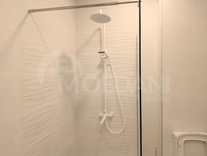 Сдам 2-комн. квартиру на сутки в Тбилиси  65м² 8/12 эт. Тбилиси - изображение 2