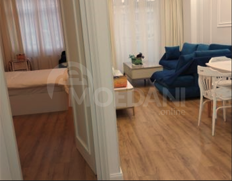 Сдам 2-комн. квартиру на сутки в Тбилиси  60м² 7/14 эт. Тбилиси - изображение 3