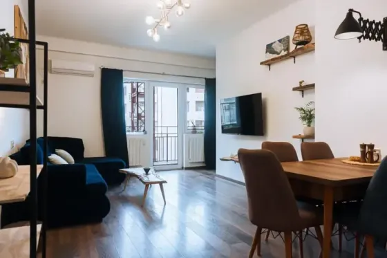 ქირავდება 3 ოთახიანი ბინა 80მ² 10/16 სართ თბილისი