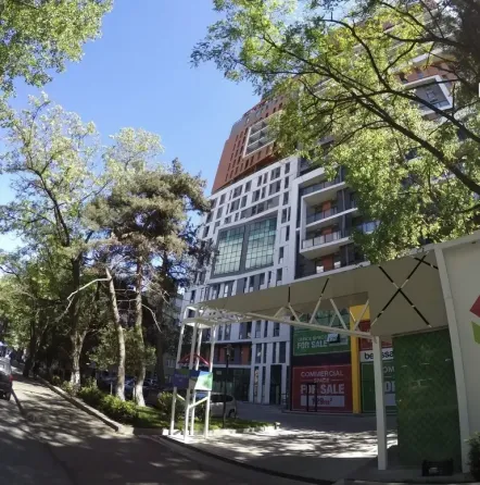 ქირავდება 2 ოთახიანი ბინა 77მ² 14/18 სართ თბილისი