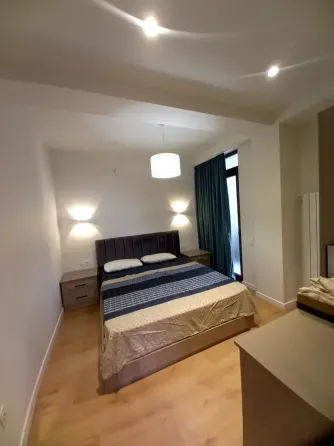 ქირავდება 3 ოთახიანი ბინა 75მ² 2/10 სართ თბილისი