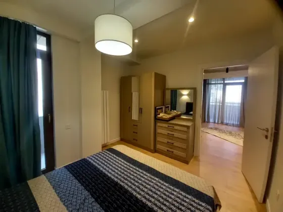 ქირავდება 3 ოთახიანი ბინა 75მ² 2/10 სართ თბილისი