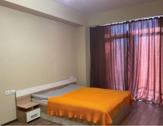 ქირავდება 2 ოთახიანი ბინა 73მ² 10/17 სართ თბილისი