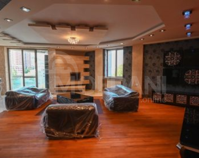 Продам 6-комн. квартиру 235м² 7/12 эт. Тбилиси - изображение 1